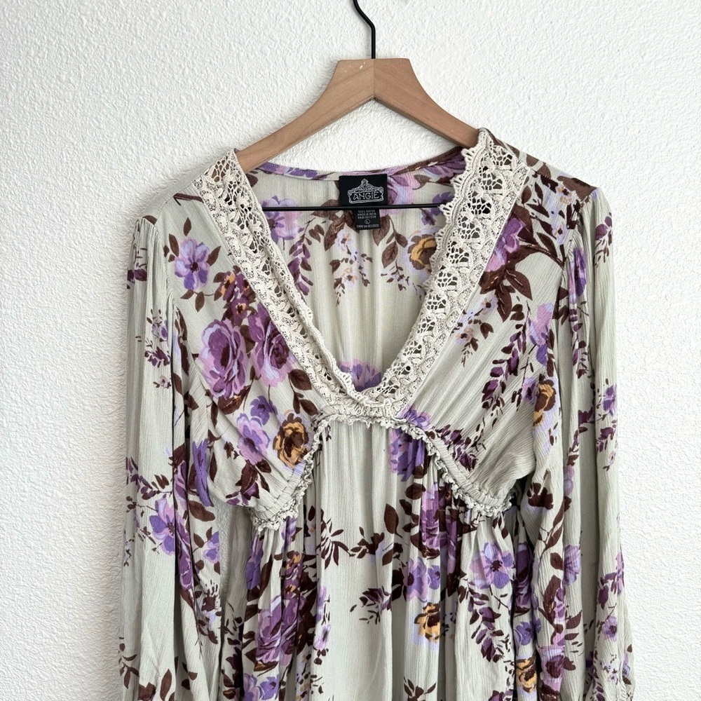 Angie Women's Large Babydoll Blouse Romantic Floral Summer Boho Bell Sleeve - Picture 2 of 11